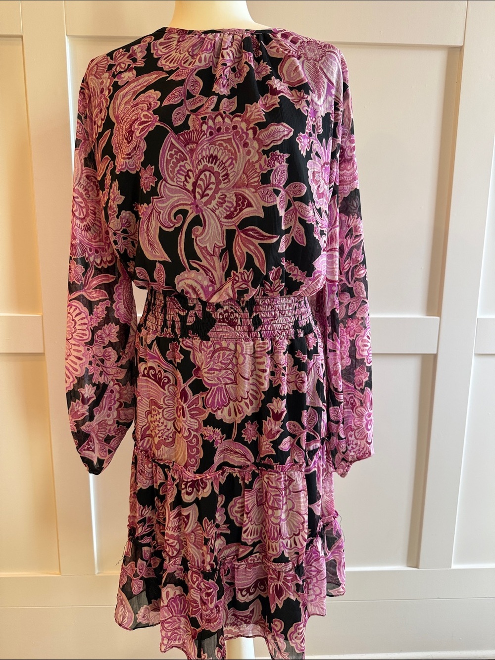 CeCe 3X Black Pink Floral Tiered Dress Smocked Waist Slit Sleeve Lined Boho